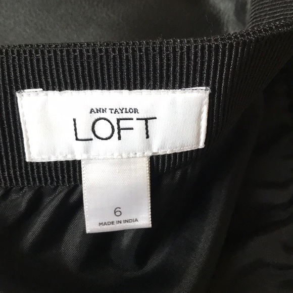 Ann Taylor Loft 100% leather skirt - Picture 7 of 11